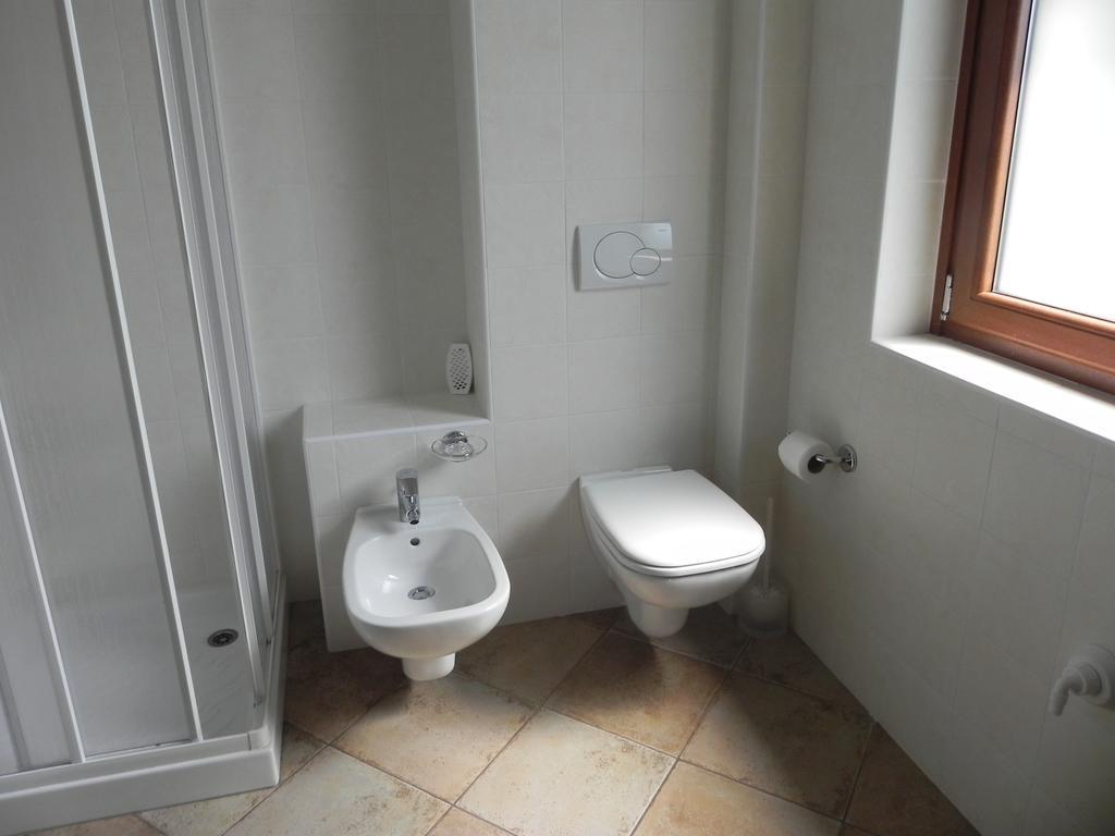 Apartament Casa Mattia Sorico Pokój zdjęcie